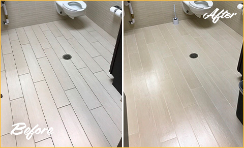 https://www.sirgroutatlanta.com/images/p/g/6/grout-cleaning-restroom-floor-480.jpg